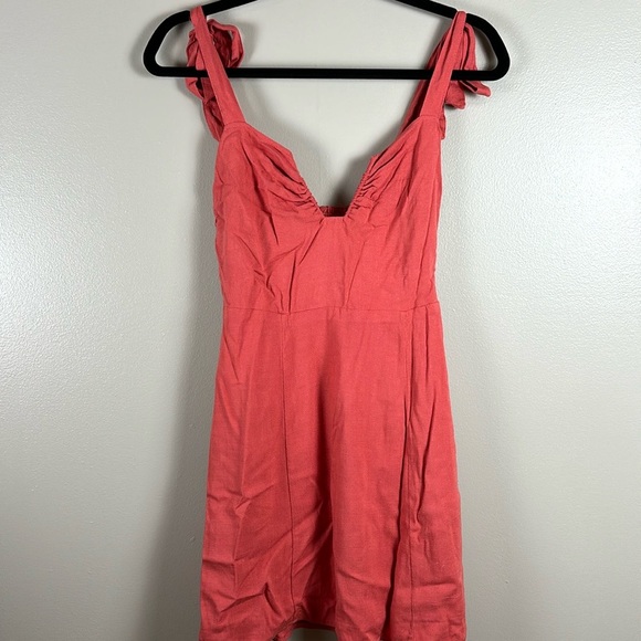 ☀️NWOT Forever 21 Tie Strap Dress - Picture 1 of 6